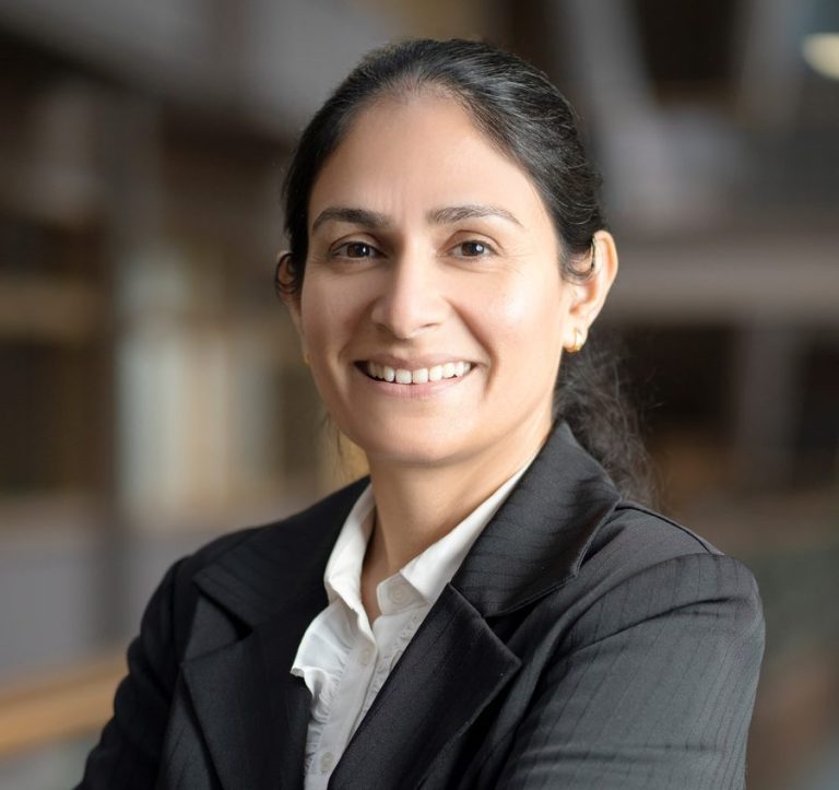 Portrait of Dr. Anu Patel